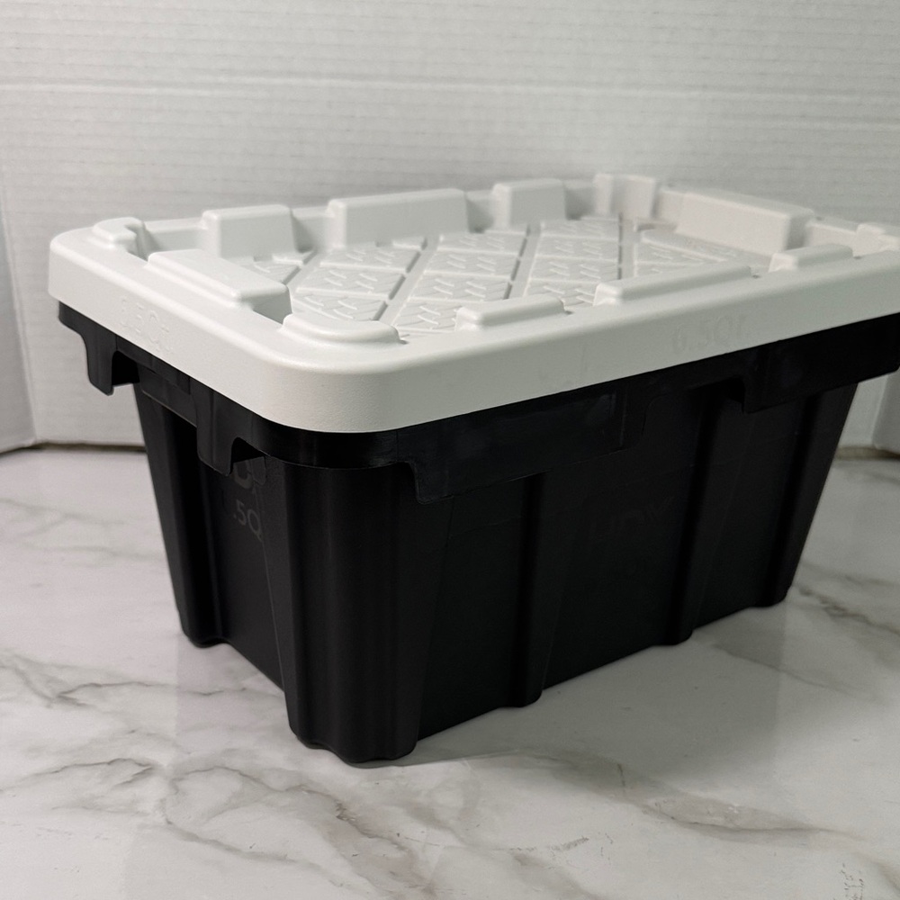 HDX Mini Bin 6.5 QT. New